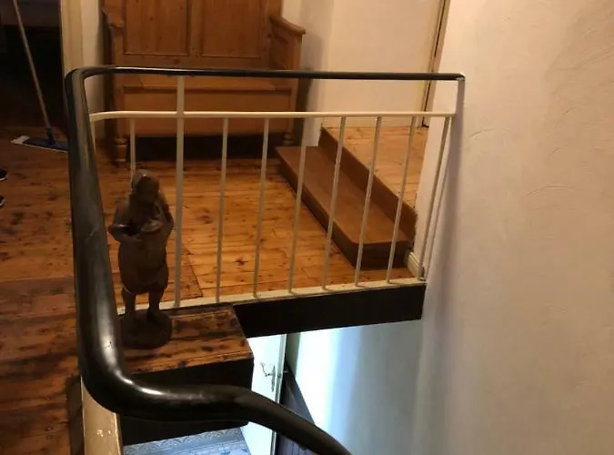 Maat's Scheuer Taben-Rodt